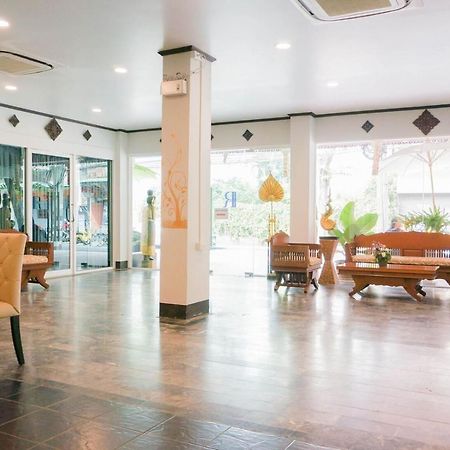 Ratana Hotel Chiang Mai Extérieur photo