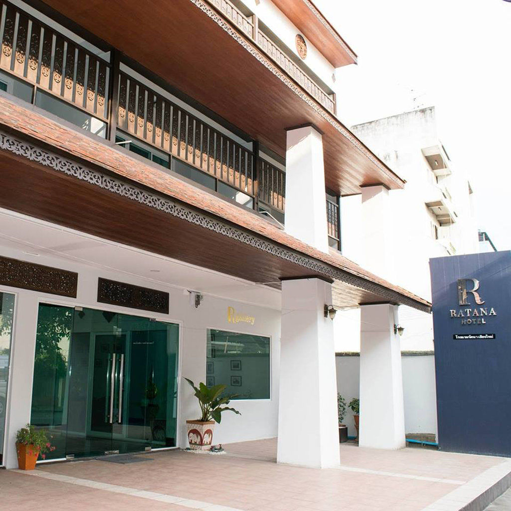 Ratana Hotel Chiang Mai Extérieur photo