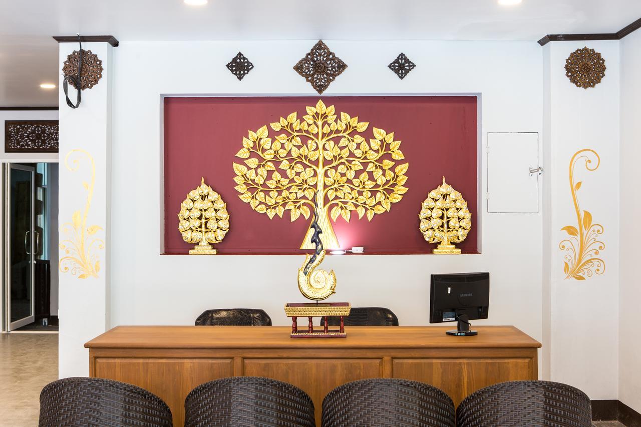 Ratana Hotel Chiang Mai Extérieur photo